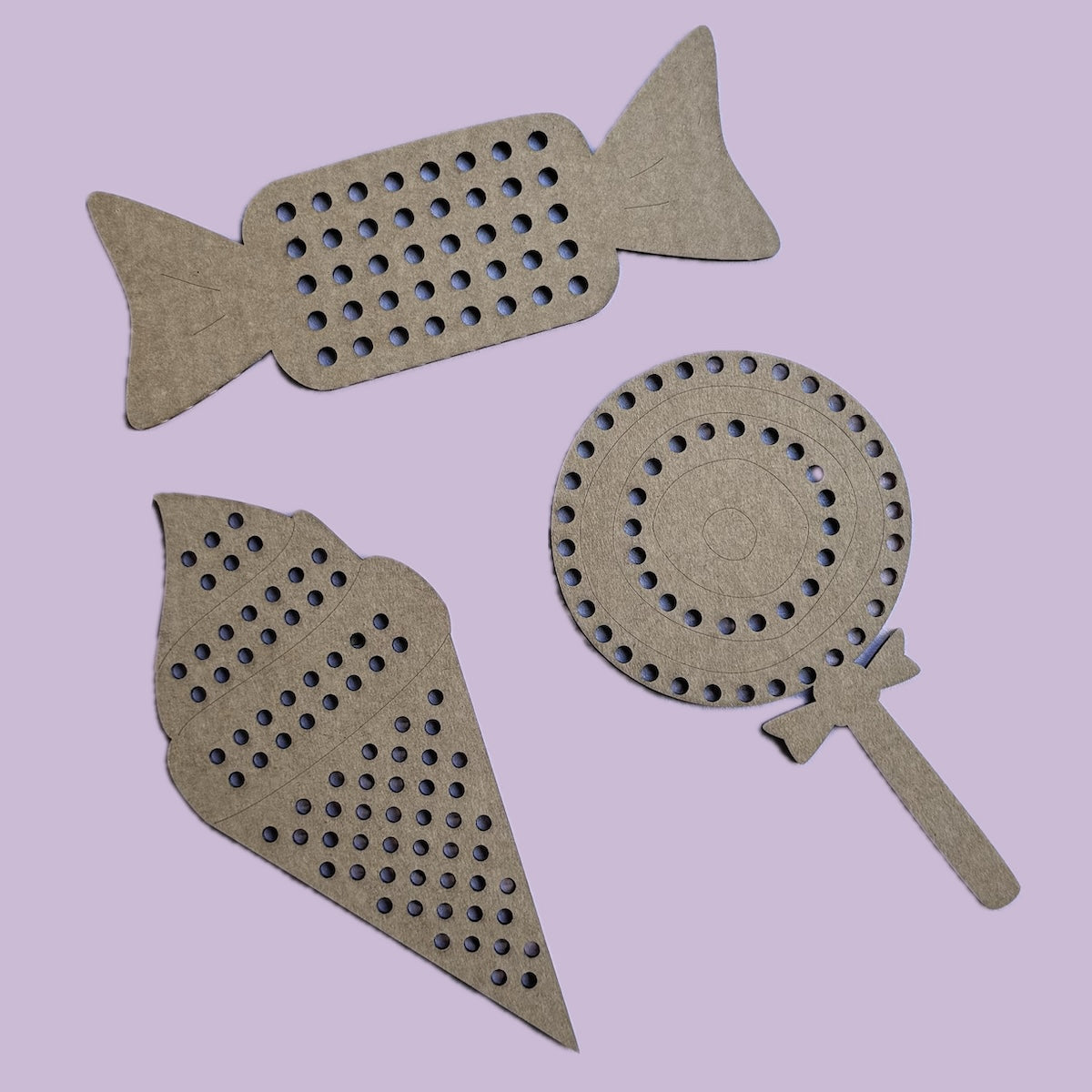 Kartonnen lekkernijen - borduren (3 stuks)